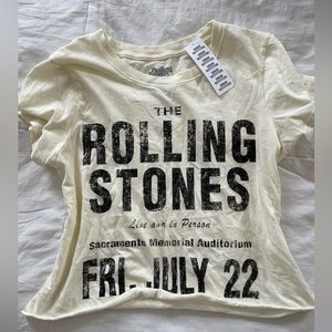 urban outfitters tee